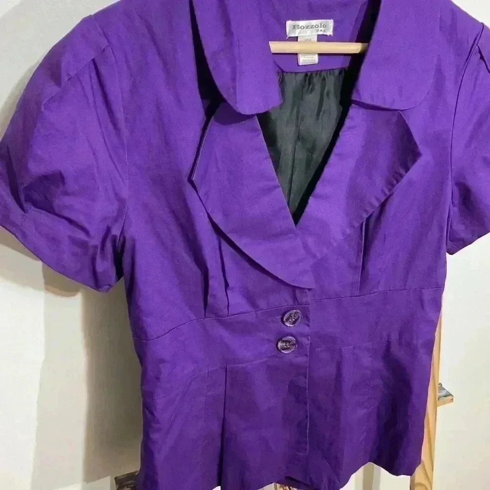 Bozzolo Purple Two Button closure, Short Sleeve, collared v-neck Jacket Women’s - Picture 2 of 8